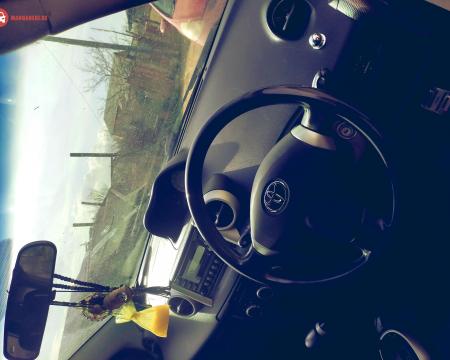 TOYOTA Ist