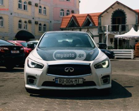 INFINITI Q50