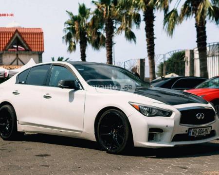 INFINITI Q50