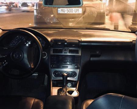 MERCEDES-BENZ C 300
