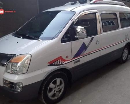 HYUNDAI H1