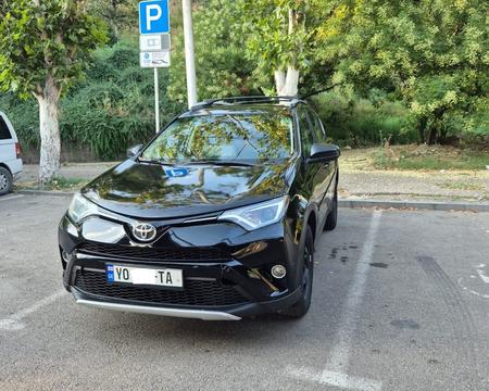 TOYOTA RAV 4