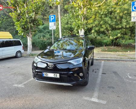 TOYOTA RAV 4