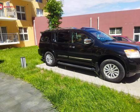 NISSAN Armada