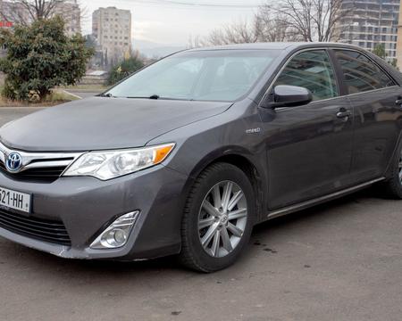 TOYOTA Camry
