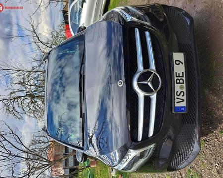 MERCEDES-BENZ Viano