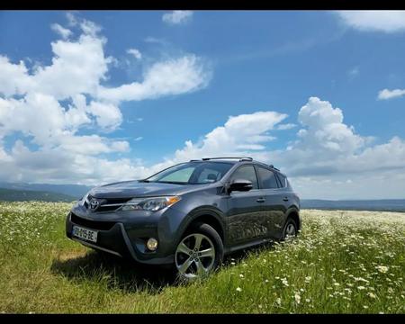 TOYOTA RAV 4