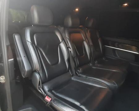 MERCEDES-BENZ V 220
