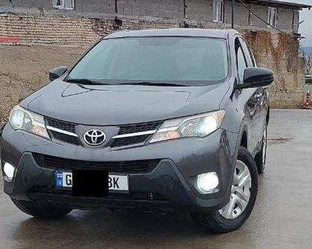 TOYOTA RAV 4