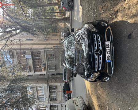 MERCEDES-BENZ GLA 250
