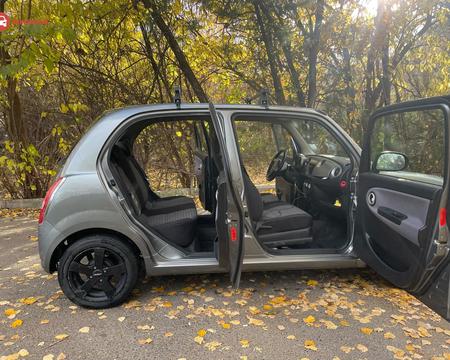 DAIHATSU Cuore