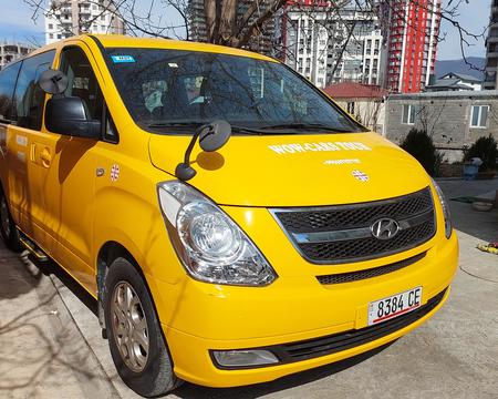 HYUNDAI H1