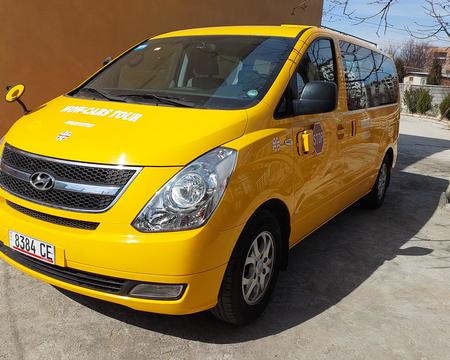 HYUNDAI H1