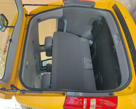 HYUNDAI H1
