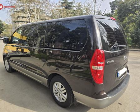 HYUNDAI H1