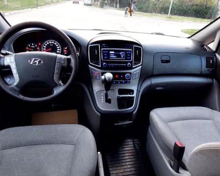 HYUNDAI H1