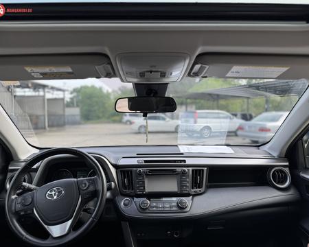 TOYOTA RAV 4