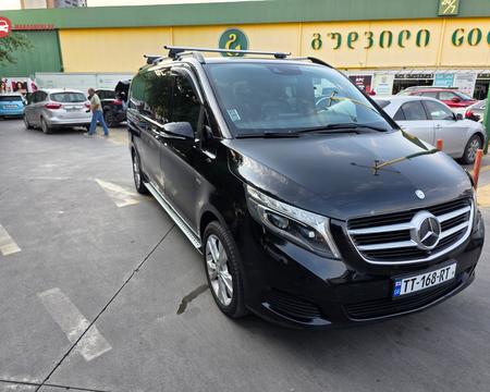 MERCEDES-BENZ V 220