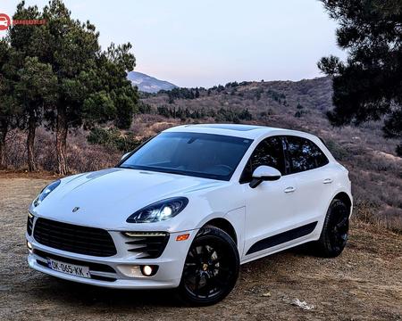 PORSCHE macan