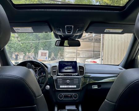 MERCEDES-BENZ GLS 450
