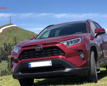 TOYOTA RAV 4