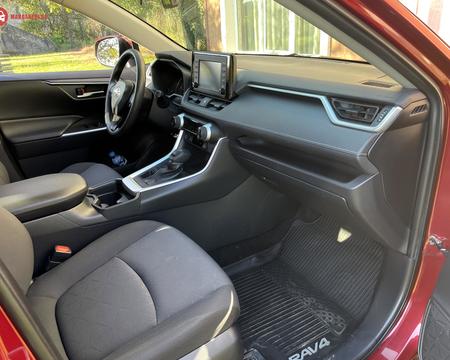 TOYOTA RAV 4