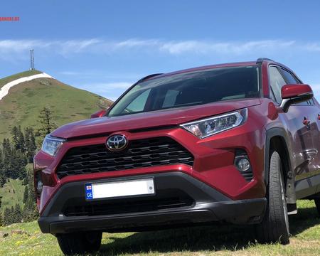 TOYOTA RAV 4