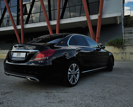 MERCEDES-BENZ