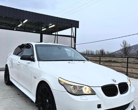 BMW 528