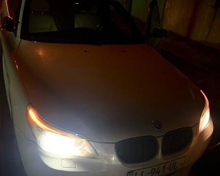 BMW 528