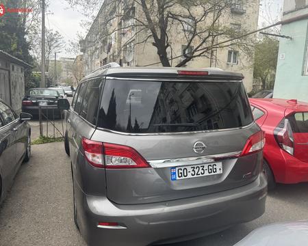 NISSAN Quest