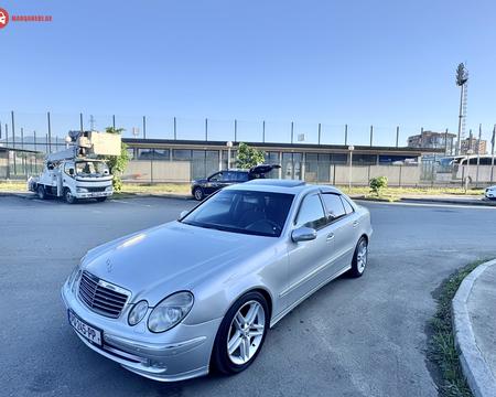 MERCEDES-BENZ E 270