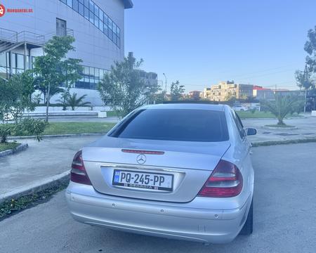 MERCEDES-BENZ E 270