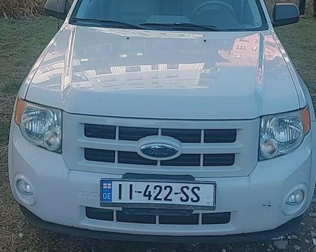 FORD Escape