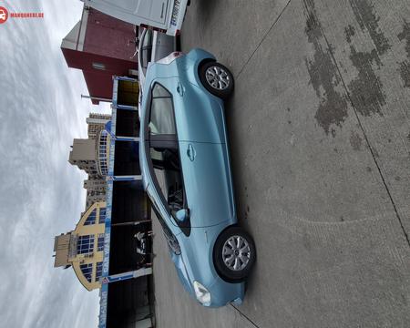 TOYOTA Prius C